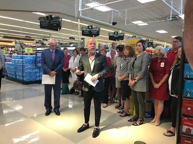 WSOY food drive
